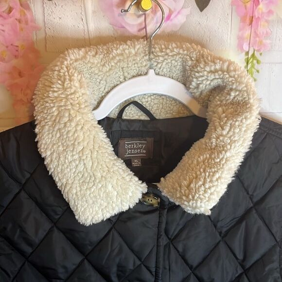 NWT BERKLEY JENSEN SHERPA COLLAR TWO POCKET BUTTON UP COAT SIZE XL BLACK - Picture 6 of 12